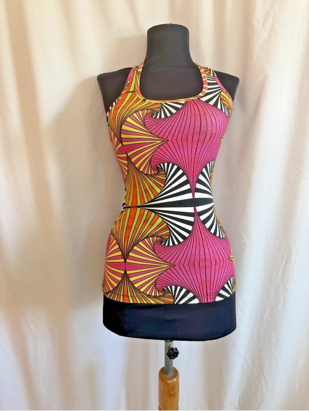 Kristina Mak Psychedelic Print Tank Top - Size Small
